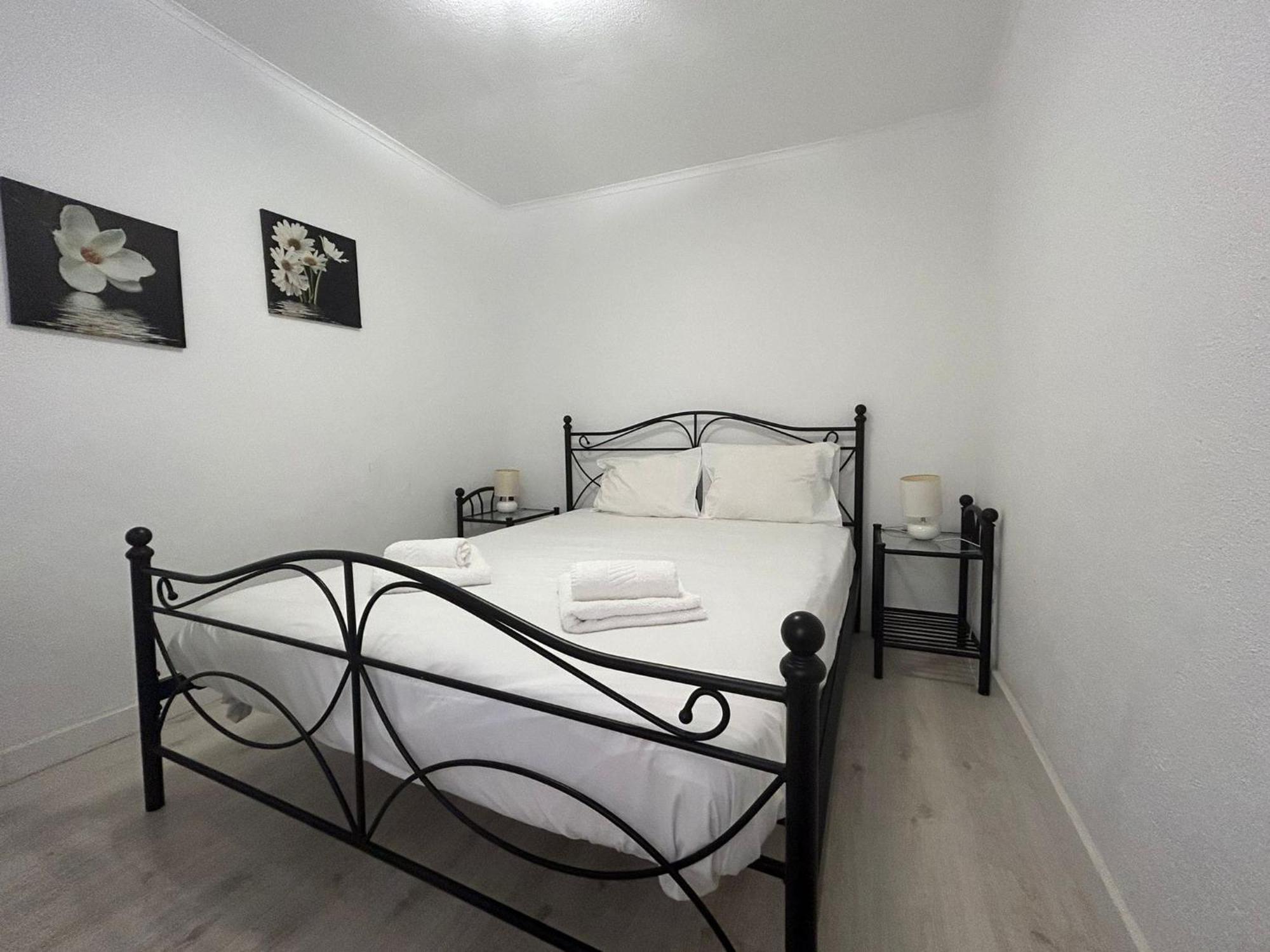 Typical Bica Apartment Lisbon Luaran gambar